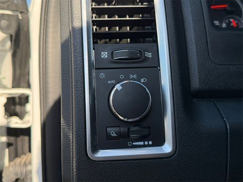 Used 2023 RAM 1500 Classic Warlock image 31