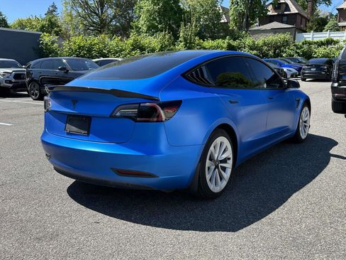 Used 2021 Tesla Model 3 Standard Range Plus RWD image 3