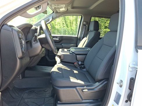 Used 2026 Chevrolet Silverado 2500 W/T AWD/4WD image 14