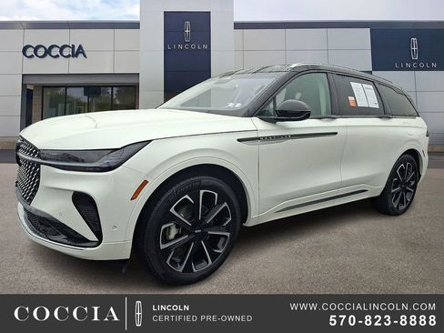 Certified 2024 Lincoln Nautilus Reserve w/ Equipment Group 203A image 1