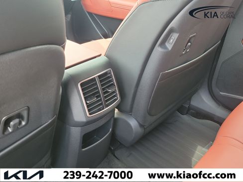 New 2026 Kia Sportage SX FWD image 14