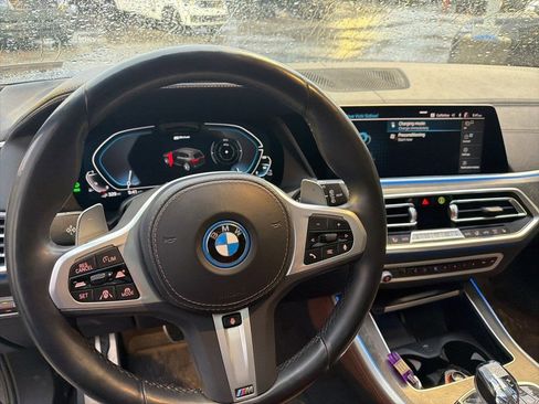 Used 2023 BMW X5 xDrive45e w/ Executive Package image 15