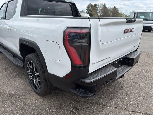 New 2026 GMC Sierra EV Elevation AWD/4WD image 9