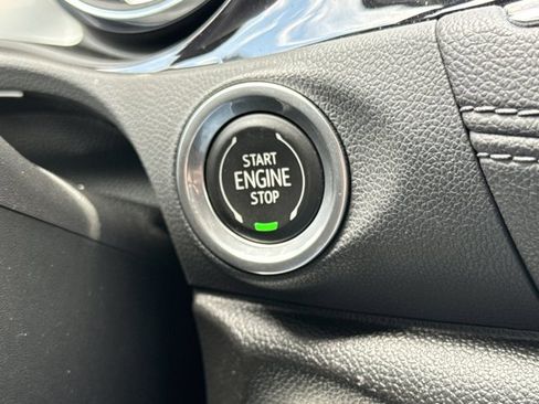 Used 2021 Buick Encore GX Select w/ Sport Touring Package FWD image 23