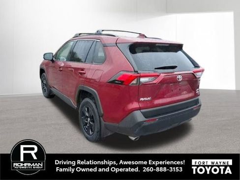 Used 2025 Toyota RAV4 XLE w/ Convenience Package AWD/4WD image 6