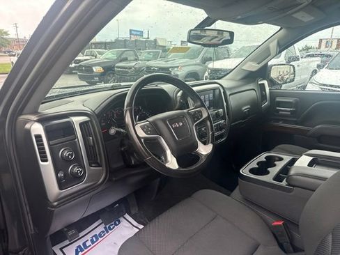 Used 2018 GMC Sierra 1500 SLE w/ SLE Value Package AWD/4WD image 8