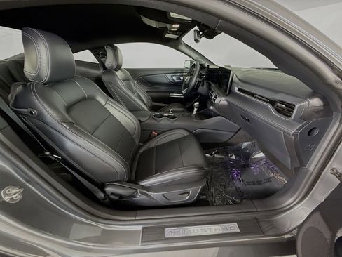 Used 2025 Ford Mustang GT Premium w/ GT Performance Package image 26