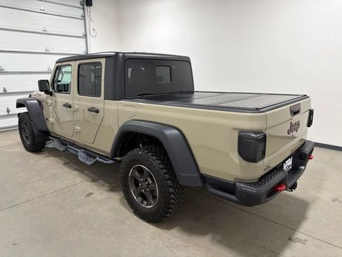 Used 2022 Jeep Gladiator Rubicon w/ Cold Weather Group AWD/4WD image 6