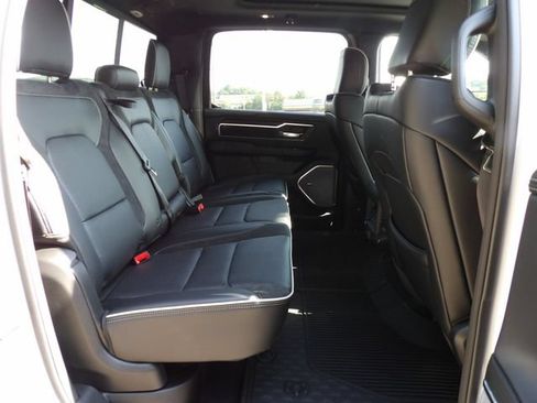 New 2026 RAM 1500 Laramie AWD/4WD image 9