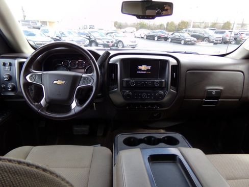 Used 2017 Chevrolet Silverado 1500 LT w/ All Star Edition image 13