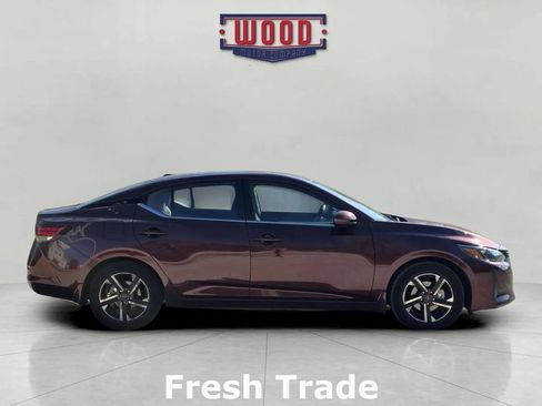 Used 2024 Nissan Sentra SV image 6
