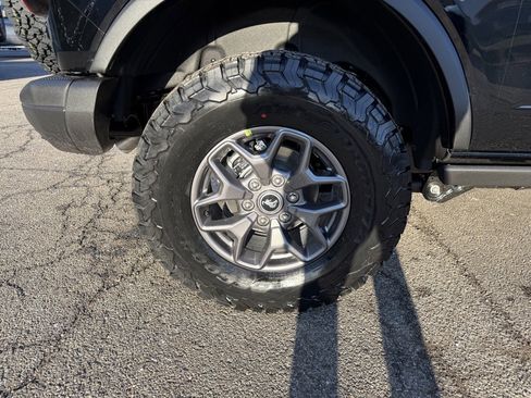 New 2025 Ford Bronco Badlands image 33