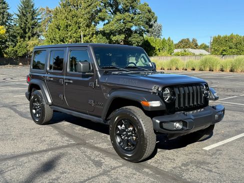 Used 2020 Jeep Wrangler Unlimited Sport AWD/4WD image 8