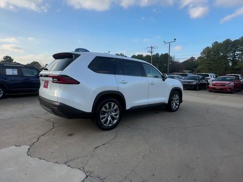 Used 2025 Toyota Grand Highlander Limited image 5