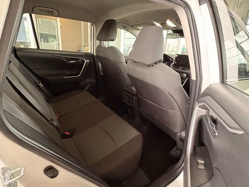 Used 2023 Toyota RAV4 XLE image 15