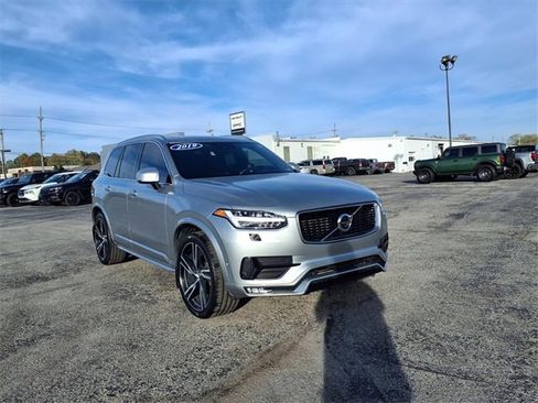 Used 2019 Volvo XC90 T5 R-Design w/ Advanced Package image 2