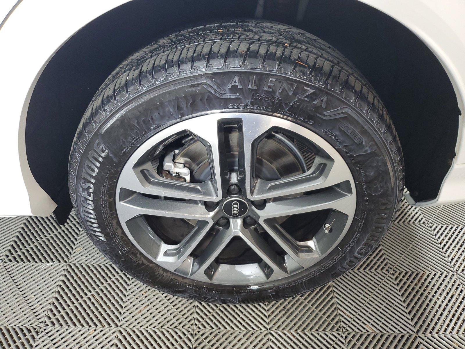 Certified 2025 Audi Q5 Premium w/ Convenience Package AWD/4WD image 11