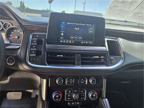 Used 2023 Chevrolet Tahoe LS AWD/4WD image 15