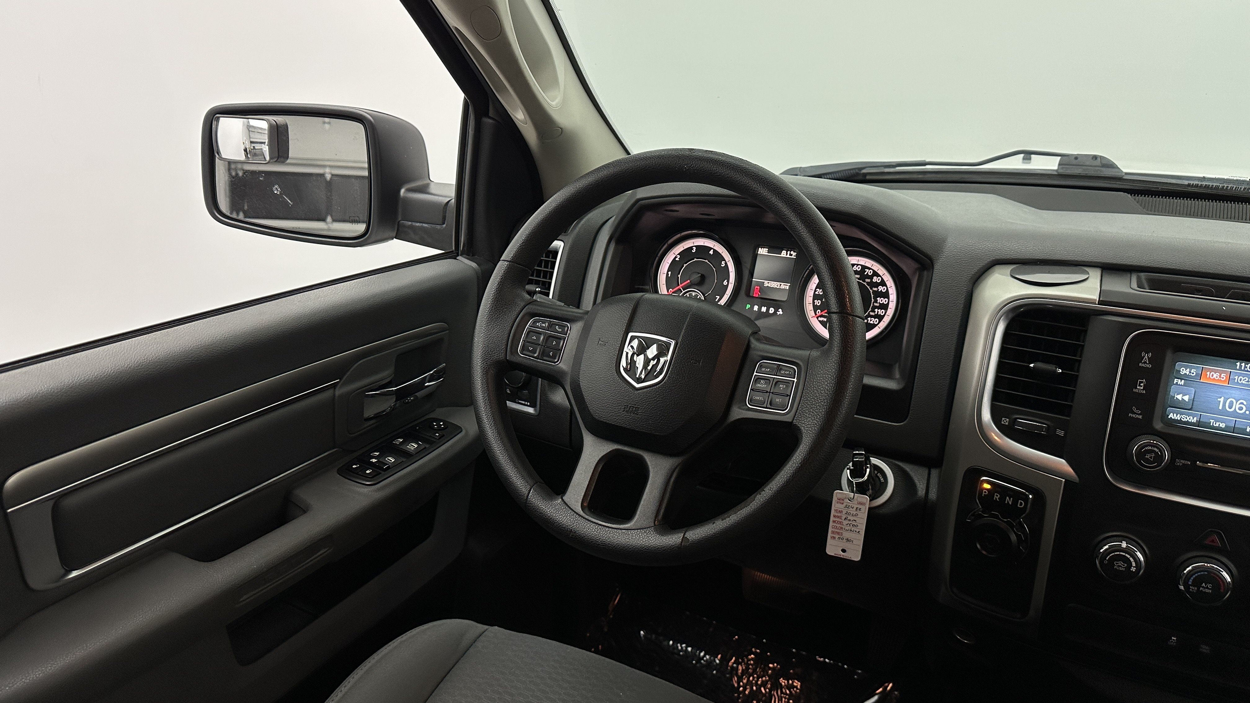 Used 2020 RAM 1500 Classic SLT RWD image 30