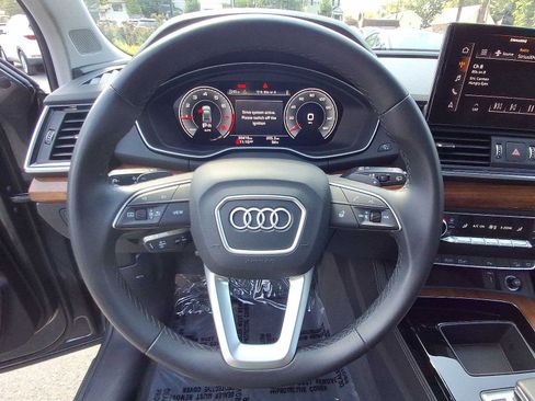 Used 2023 Audi Q5 2.0T Premium Plus w/ Premium Plus Package AWD/4WD image 22