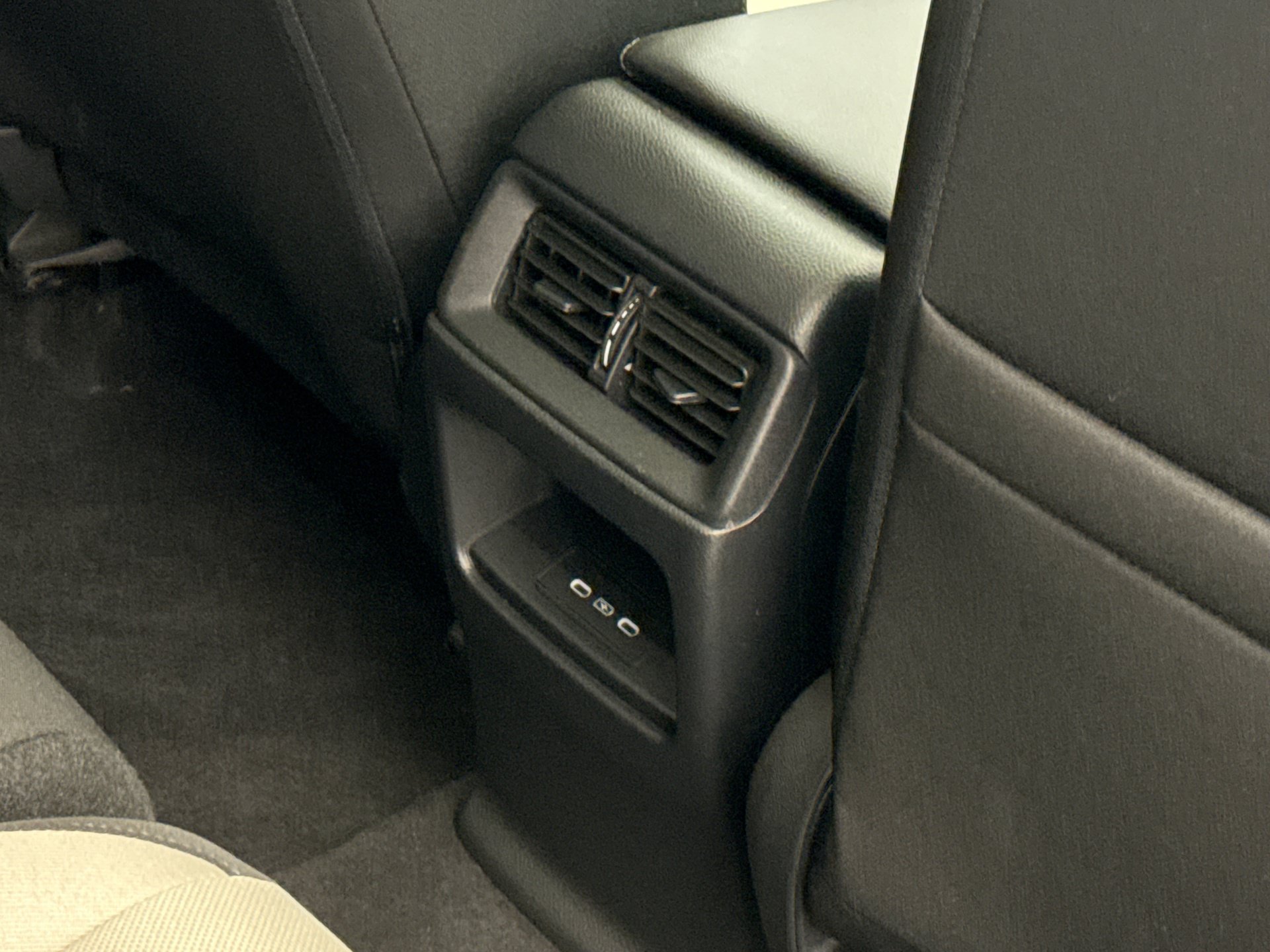 Used 2024 Honda CR-V EX image 19