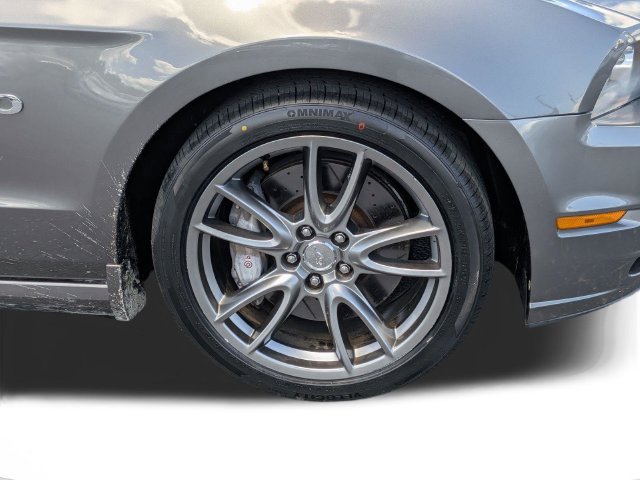 Used 2014 Ford Mustang GT Premium w/ Brembo Brake Package RWD image 10