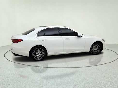 Used 2024 Mercedes-Benz C 300 Sedan image 5