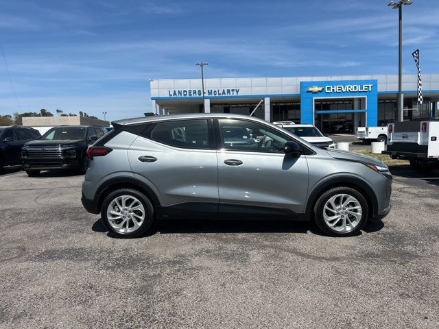 New 2027 Chevrolet Bolt LT w/ Comfort Package FWD image 2