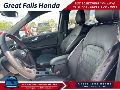 Used 2023 Ford Escape ST-Line Elite w/ Premium Technology Package AWD/4WD image 17