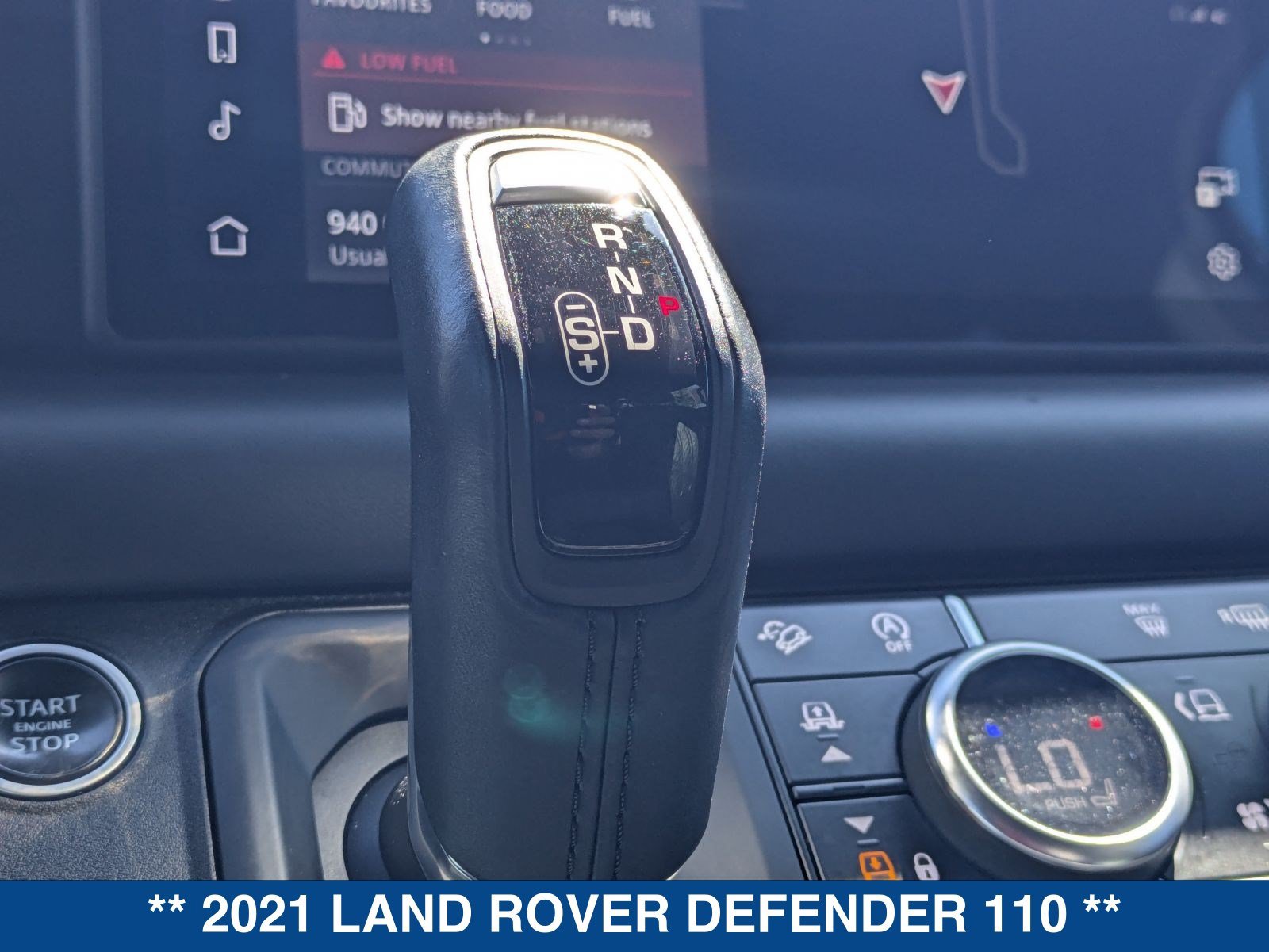 Used 2021 Land Rover Defender 110 X-Dynamic HSE AWD/4WD image 34