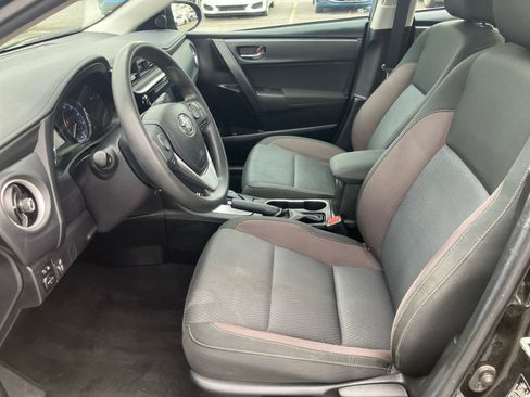 Used 2019 Toyota Corolla LE image 34