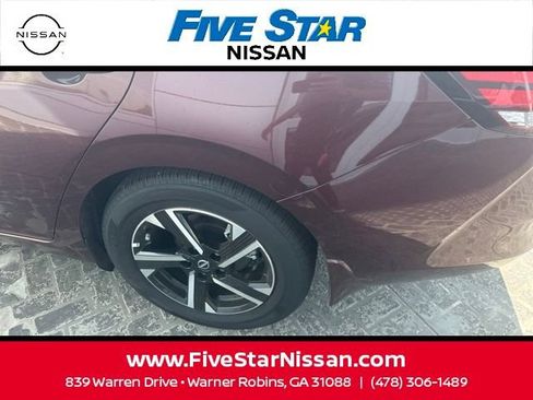 Used 2025 Nissan Sentra SV FWD image 12
