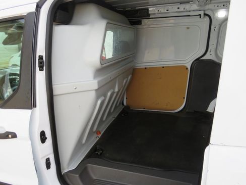Used 2019 Ford Transit Connect XLT FWD image 21