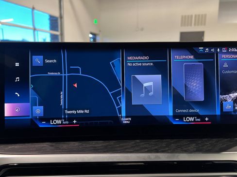 Used 2024 BMW 330i xDrive Sedan image 18