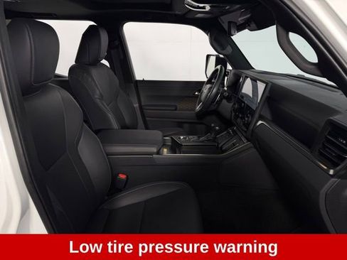 Used 2024 Lexus GX 550 w/ Accessory Package (Z1) image 16