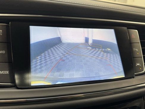 Used 2019 Buick Enclave Premium image 21