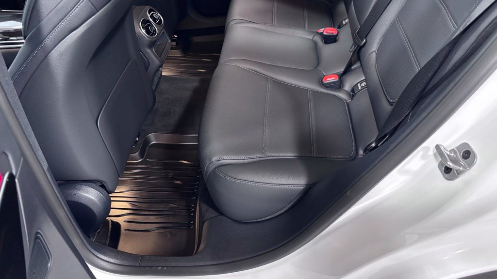 Certified 2025 Mercedes-Benz GLC 300 4MATIC image 21