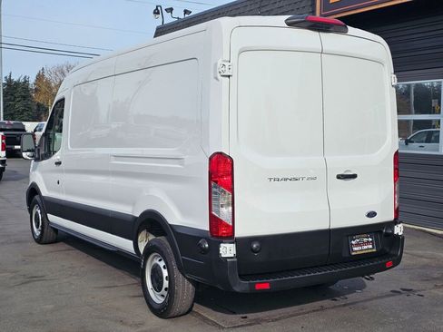 Used 2024 Ford Transit 250 148 Medium Roof w/ Load Area Protection Package image 3