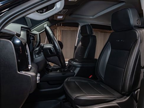 Used 2024 GMC Sierra 2500 Denali w/ Denali Reserve Package image 23