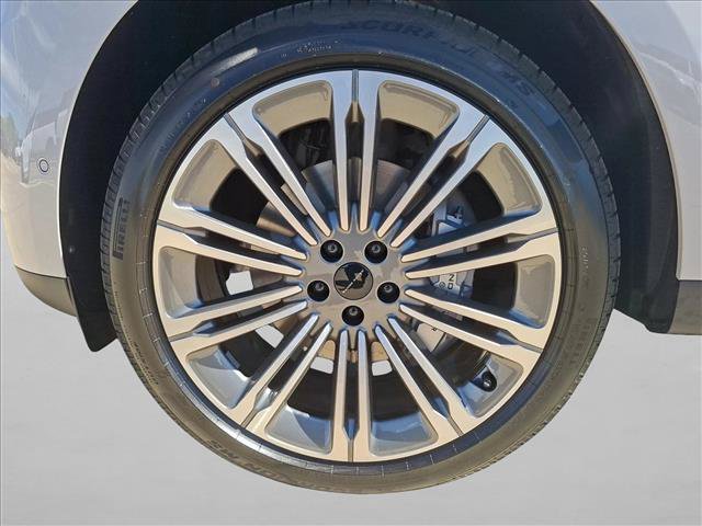 New 2027 Land Rover Range Rover Sport SE AWD/4WD image 11