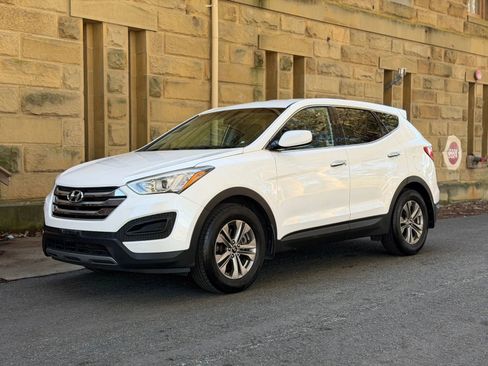 Used 2016 Hyundai Santa Fe Sport image 8