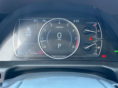 Certified 2024 Lexus ES 350 w/ Premium Package image 29