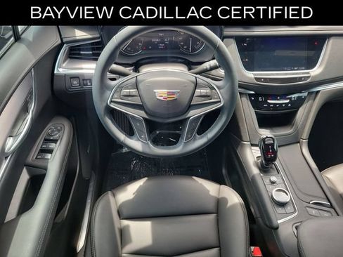 Certified 2024 Cadillac XT5 Luxury FWD image 22