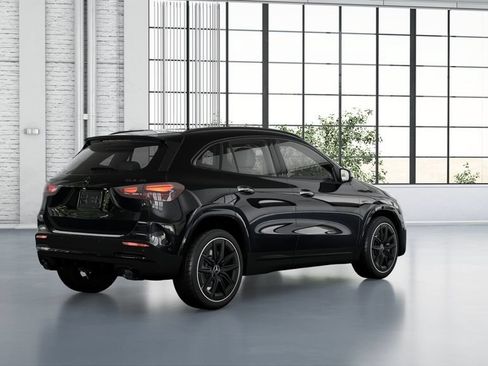 New 2026 Mercedes-Benz GLA 35 AMG 4MATIC image 16