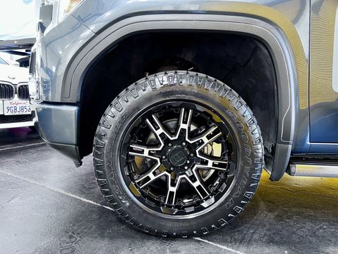 Used 2019 GMC Sierra 1500 Denali w/ Denali Ultimate Package image 31