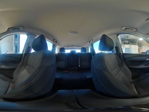 Used 2025 Nissan Rogue SV AWD/4WD image 44
