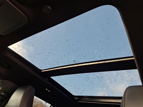 Used 2025 Ford Explorer ST image 20