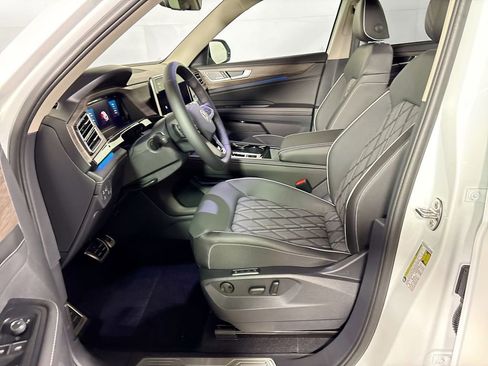 New 2026 Volkswagen Atlas SEL Premium R-Line AWD/4WD image 11