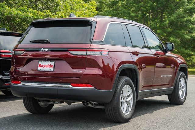 Used 2025 Jeep Grand Cherokee Laredo X w/ Luxury Tech Group I AWD/4WD image 10
