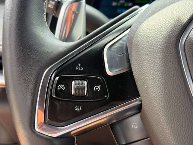 Used 2020 Chevrolet Corvette Stingray Preferred Cpe w/ 2LT Preferred Equipment Group RWD image 19
